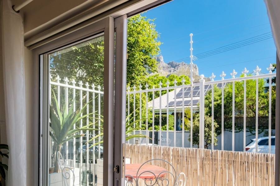 To Let 2 Bedroom Property for Rent in Gardens Western Cape